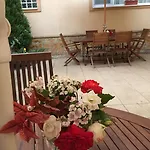 Casa Esy إيفوري نورد