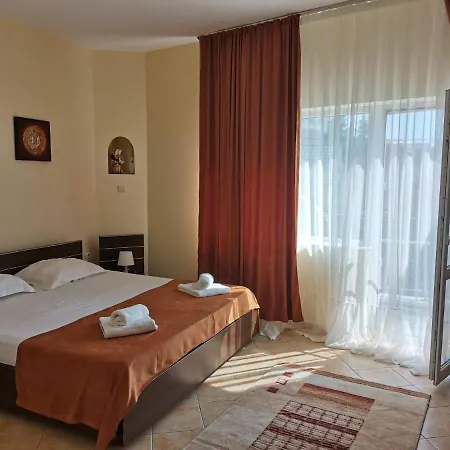 Casa Esy 3* エフォリエ・ノルド