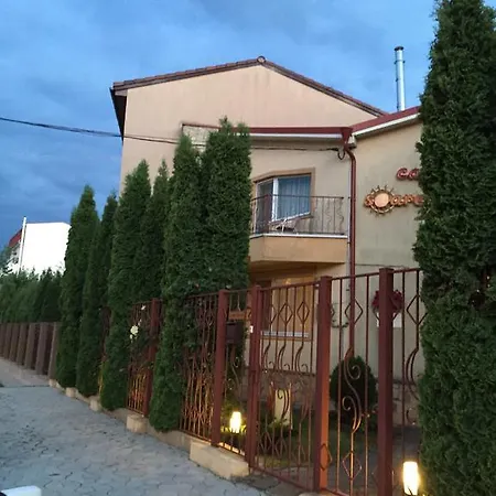 Casa Esy ゲストハウス エフォリエ・ノルド