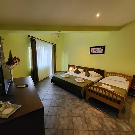 Casa Esy بيت ضيافة 3*