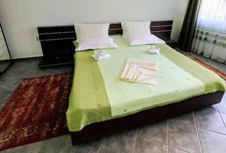 ゲストハウス Casa Esy 3*