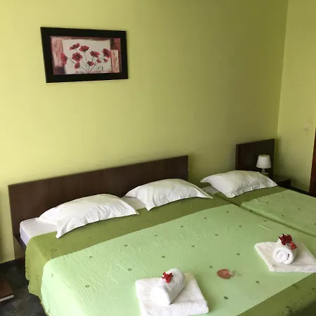 Casa Esy 3*