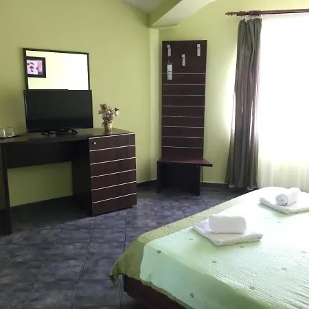 Casa Esy 3*